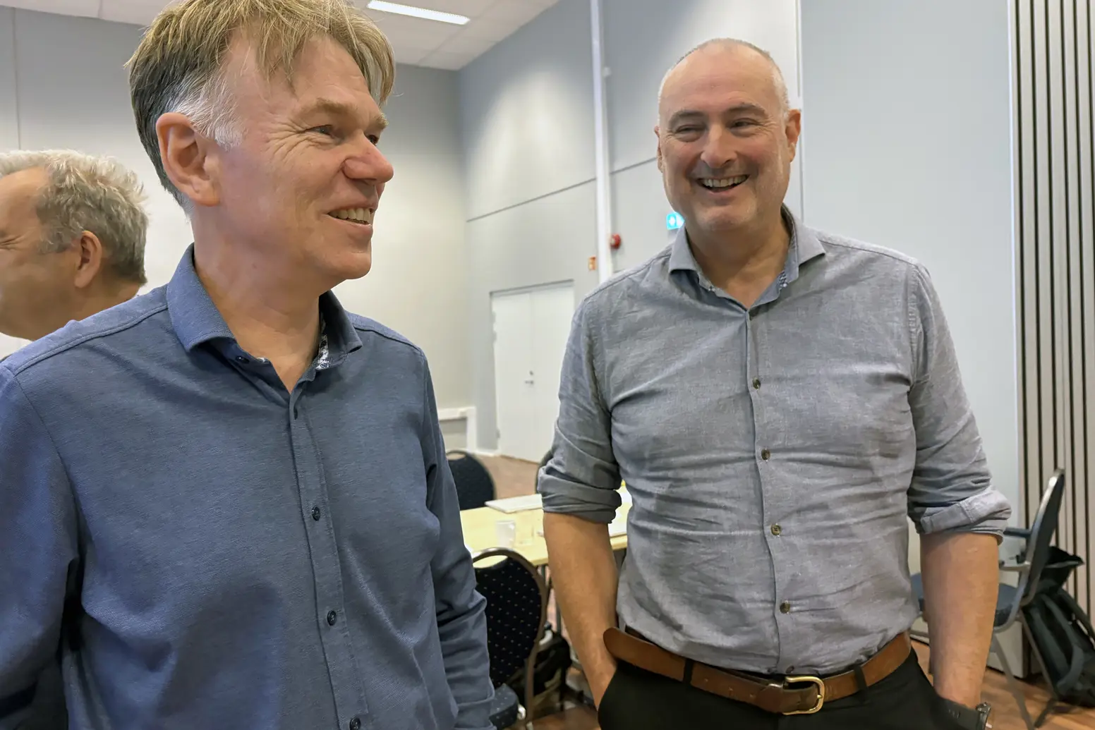 Kommunedirektørane i Kinn og Fjaler i samtale