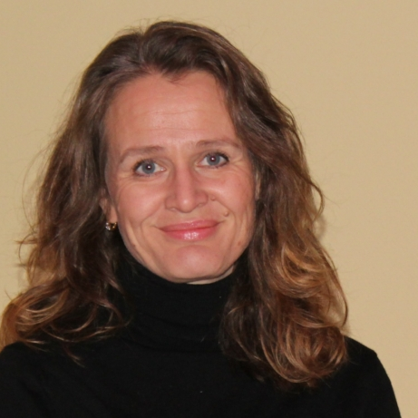 En person med langt hår